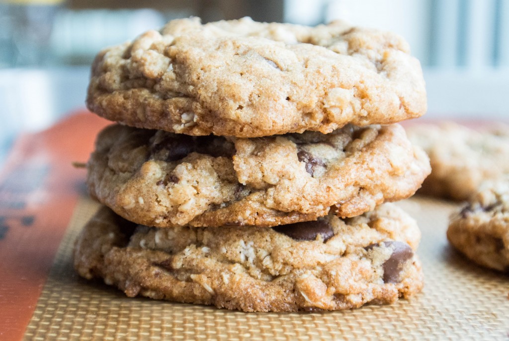 Chocolate Chip Oatmeal Coconut Oil Cookies-3