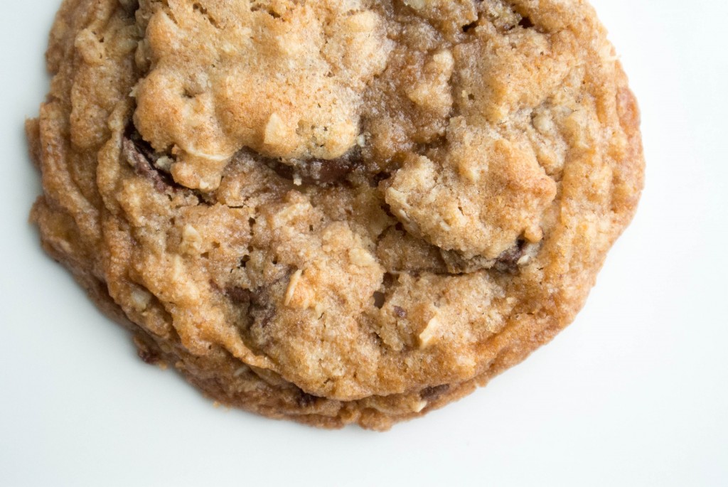 Chocolate Chip Oatmeal Coconut Oil Cookies-8