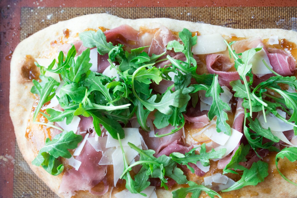 PROSCIUTTO, PARMESAN, AND ARUGULA FLATBREAD WITH FIG JAM SPREAD by My Utensil Crock